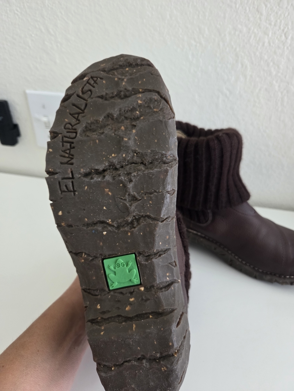 El Naturalista Never Worn Brown Leather Ankle Boots with Knit Cuff Size 40 - Picture 4 of 5